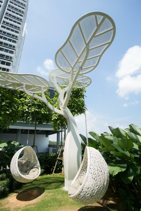 Econest Apartment By The One - Educity Nusajaya Nusajaya  Exterior foto